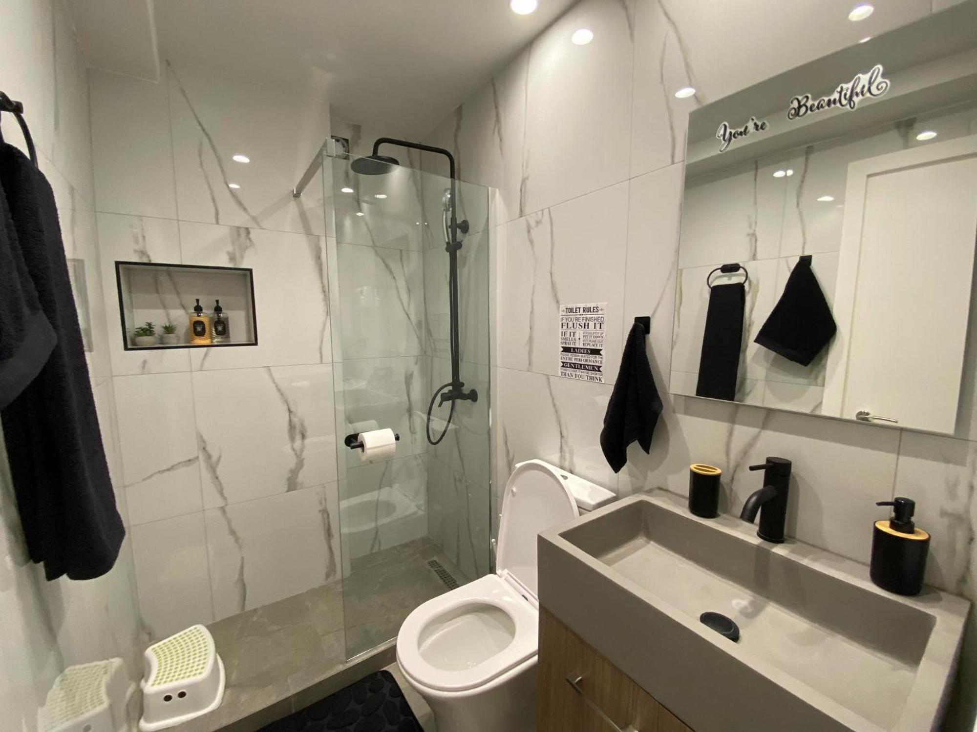 Skg Vibes Apartment Thessaloníki Luaran gambar
